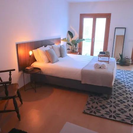 Appartement Boutique With Sea View & Balcony